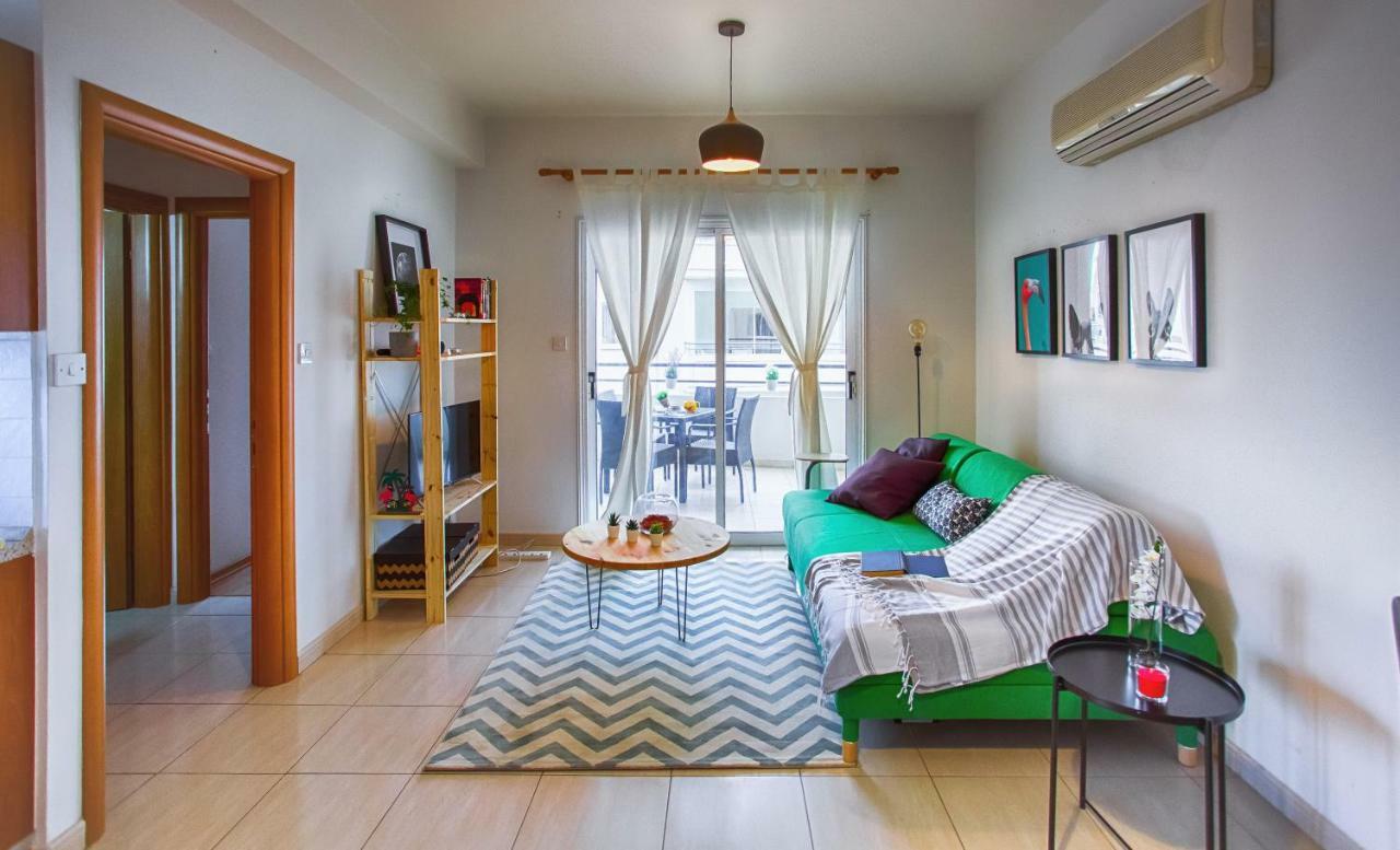 לרנקה Yippee! Apartments I Town Center מראה חיצוני תמונה