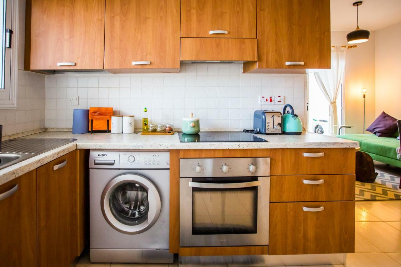 לרנקה Yippee! Apartments I Town Center מראה חיצוני תמונה